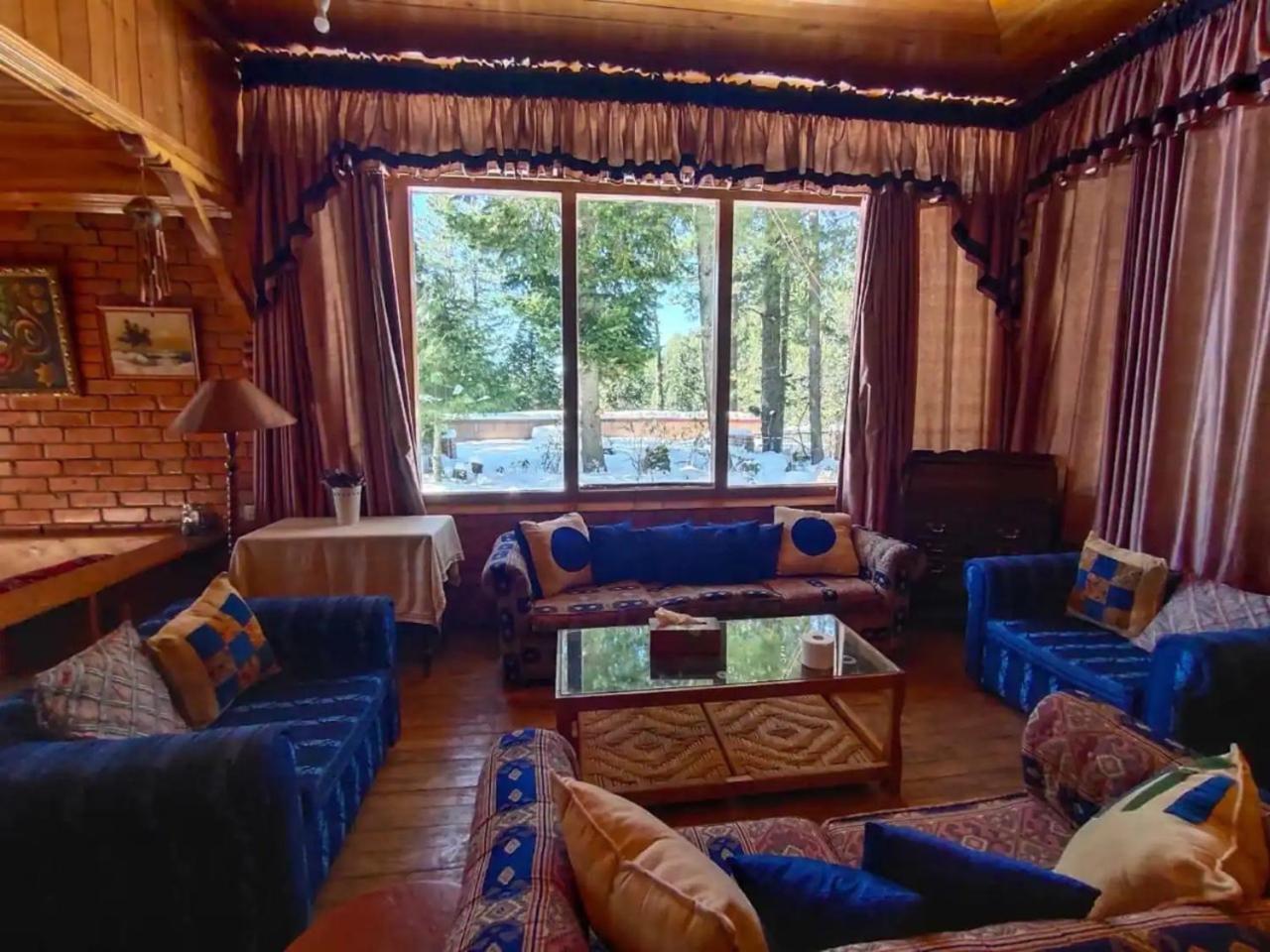 Pine Ridge Cottages Nathia Gali Exteriör bild