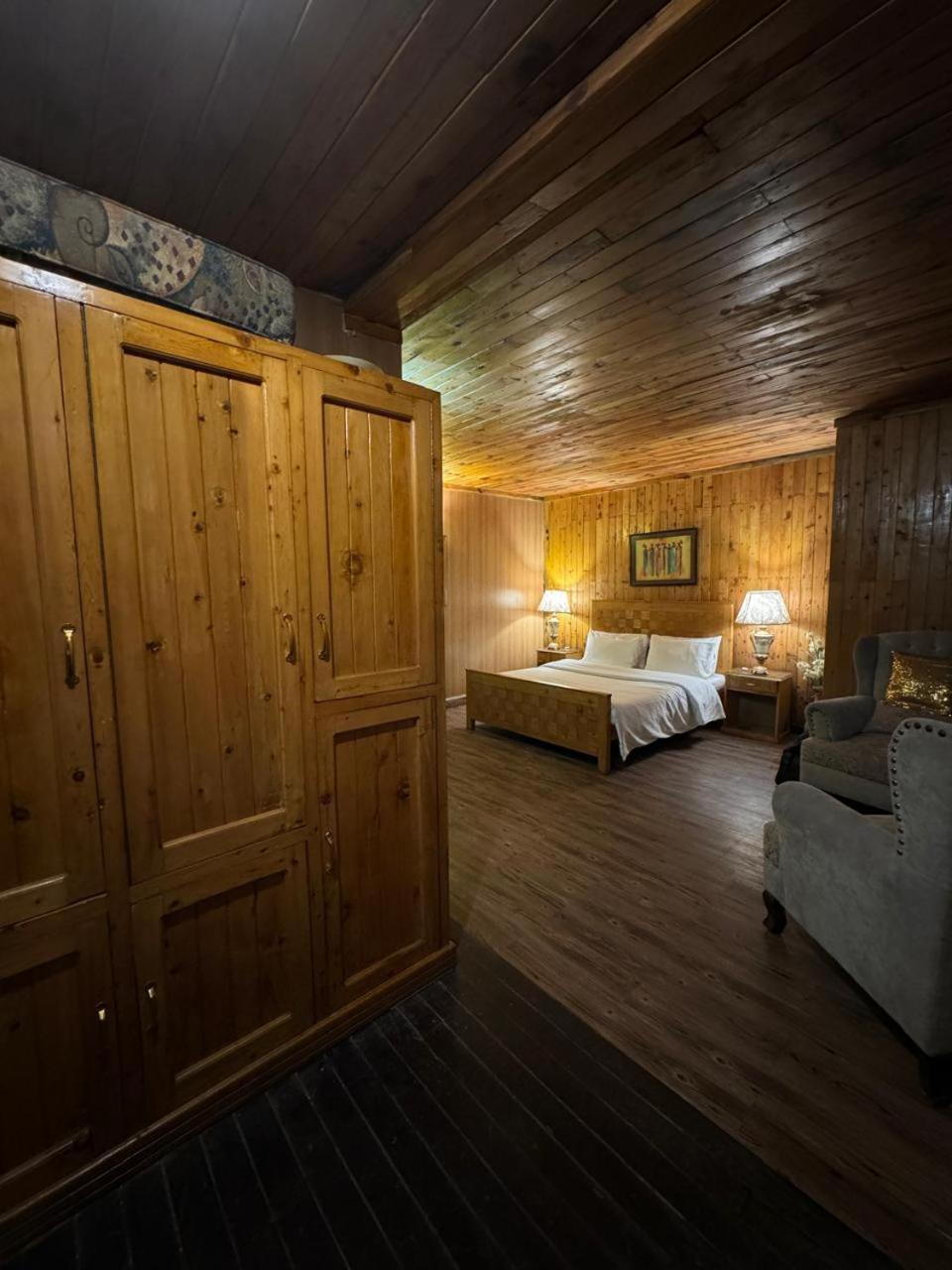Pine Ridge Cottages Nathia Gali Exteriör bild